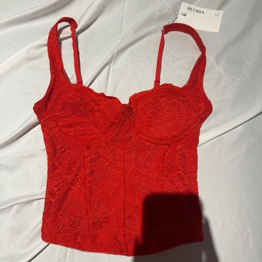red lace corset with adjustable straps